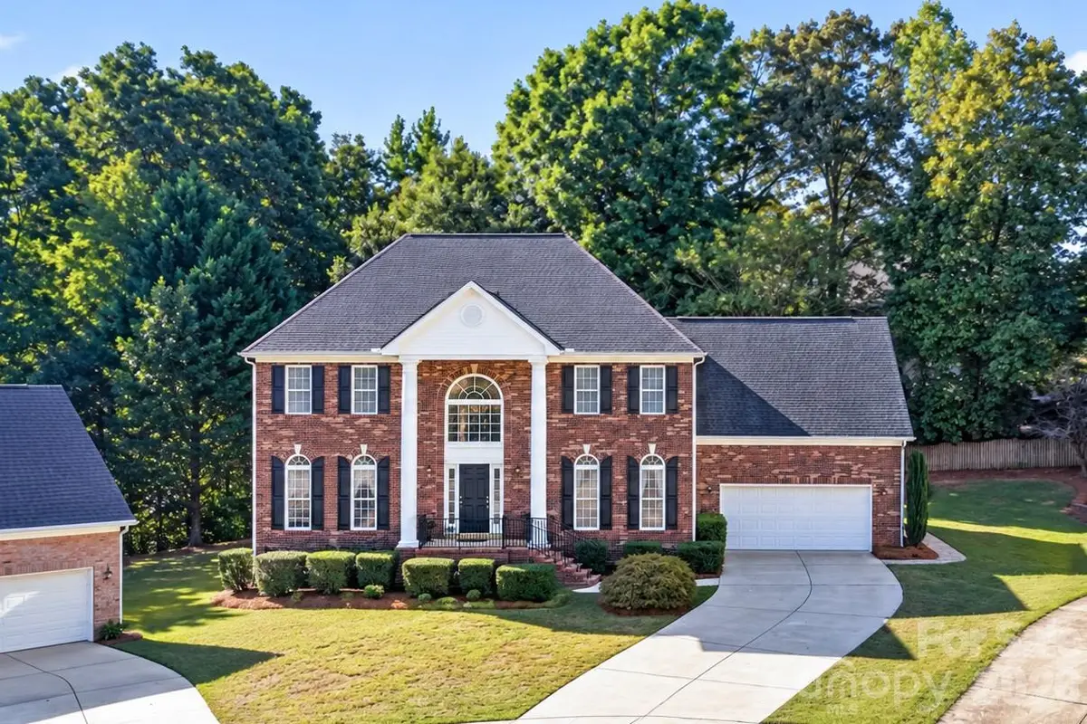 2502 Sandy Ridge LN, Matthews, NC 28105