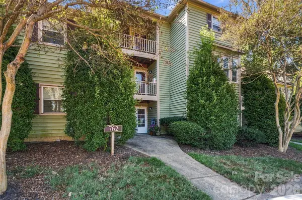 762 Marsh RD #7, Charlotte, NC 28209