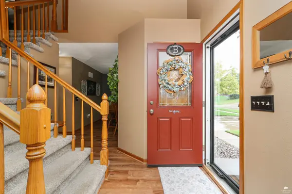 1746 Kings RD, Manhattan, KS 66503