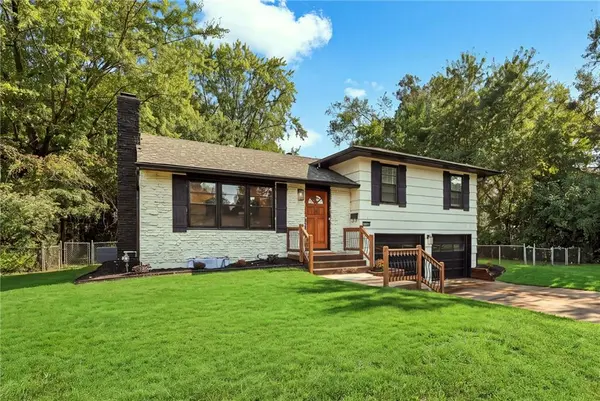 10601 E 33rd TER #S, Independence, MO 64052