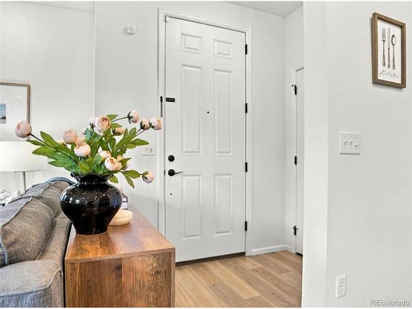 4317 S Netherland, Aurora, CO 80015