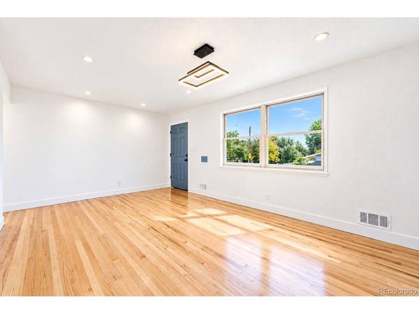 10475 Grant, Northglenn, CO 80233