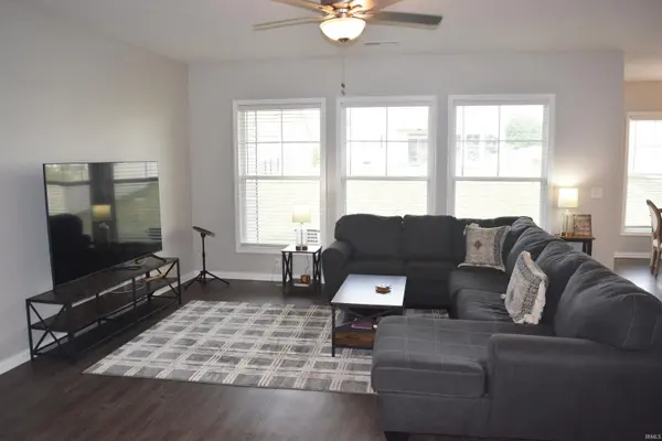 11415 Oscar DR, Evansville, IN 47725