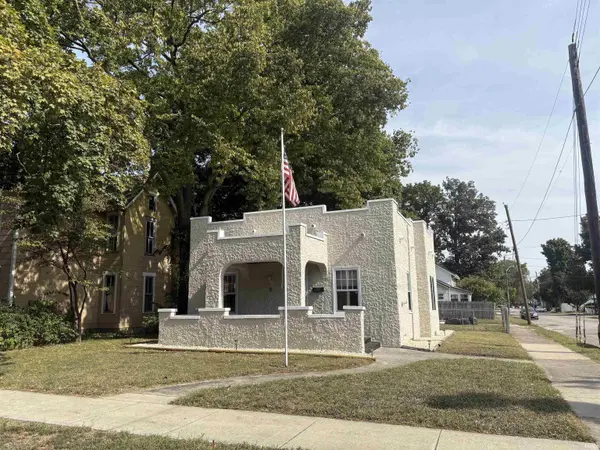 828 Buntin ST, Vincennes, IN 47591
