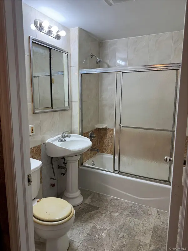 13237 Pople AVE #1A, Flushing, NY 11355