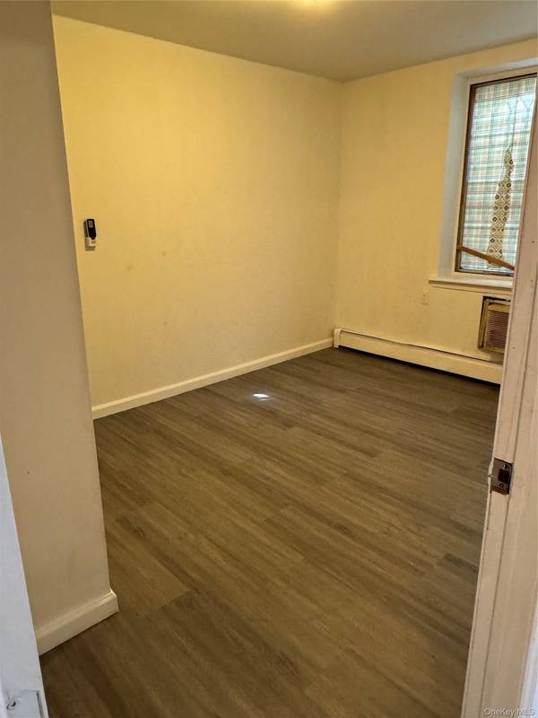 13237 Pople AVE #1A, Flushing, NY 11355