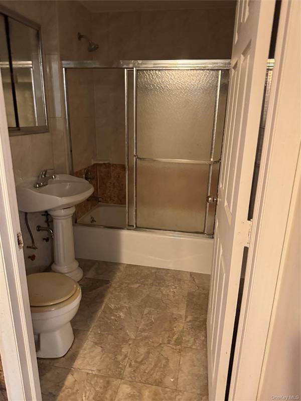 13237 Pople AVE #1A, Flushing, NY 11355