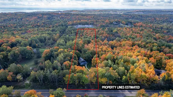 2010 Norton Rd, Duluth, MN 55803