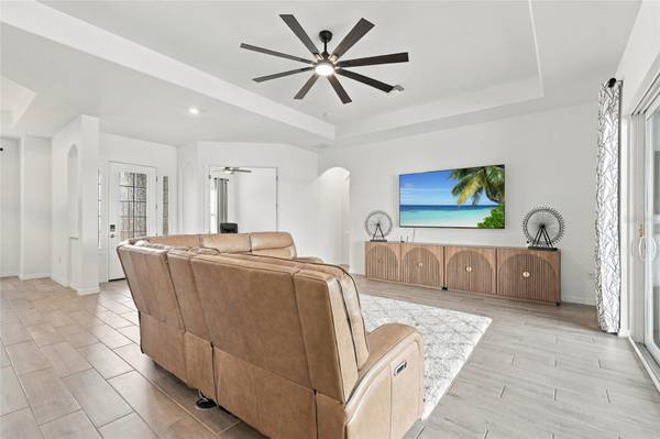 25124 REDWOOD CT, Punta Gorda, FL 33955