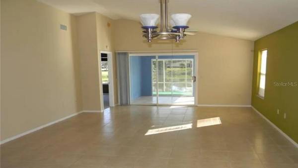 2023 HATTERAS PT, Lakeland, FL 33813