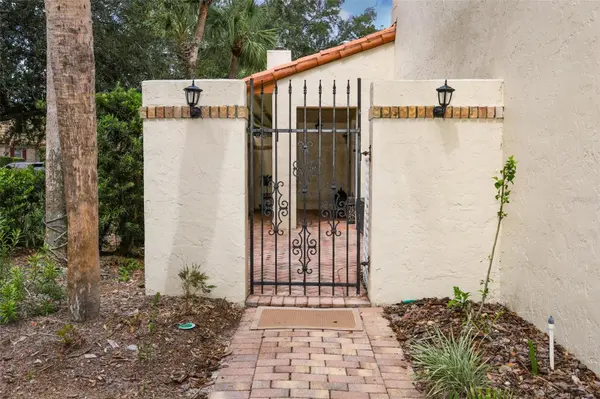170 BALFOUR DR #1, Winter Park, FL 32792