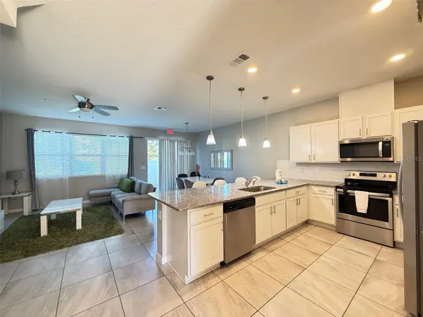 5147 ADELAIDE DR, Kissimmee, FL 34746