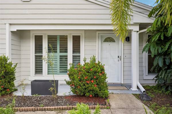 2805 NORTHCOTE DR, Palm Harbor, FL 34684