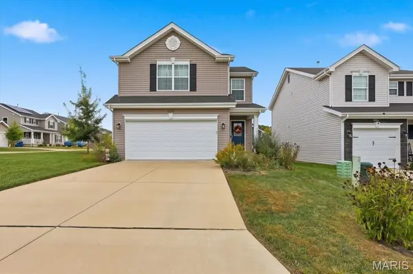 600 Summer Breeze LN, Eureka, MO 63025