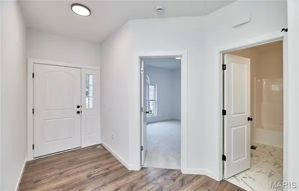 153 Canyon Creek CIR, Moscow Mills, MO 63362