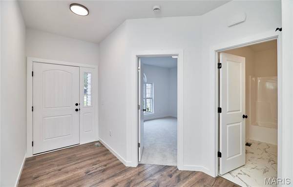 153 Canyon Creek CIR, Moscow Mills, MO 63362