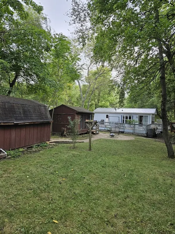 2795 E 28th RD, Seneca, IL 61360