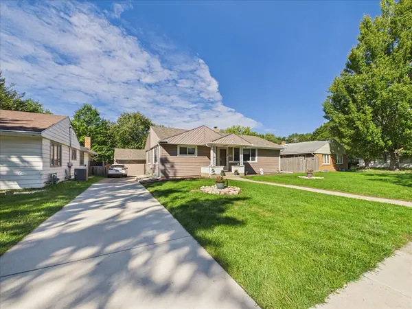 220 FAIRVIEW BLVD, Rockford, IL 61107