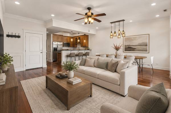 3414 N Sheffield AVE #4, Chicago, IL 60657