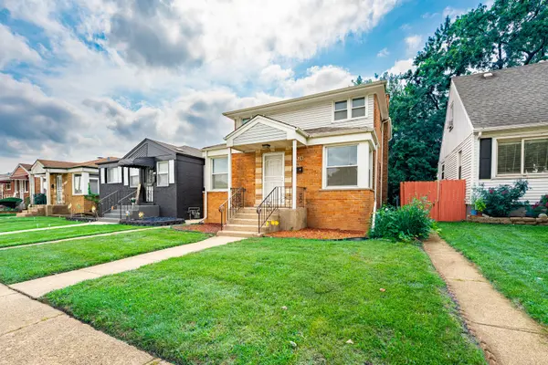 12528 S Justine ST, Calumet Park, IL 60827