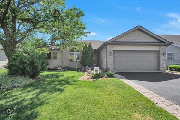 1541 Mallards CV, Beecher, IL 60401