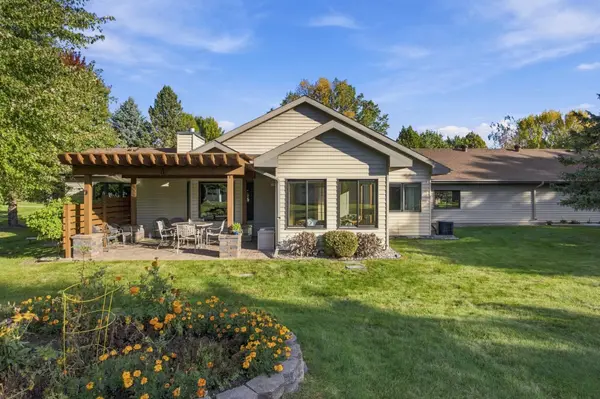 2206 Brookwood CT, Fergus Falls, MN 56537