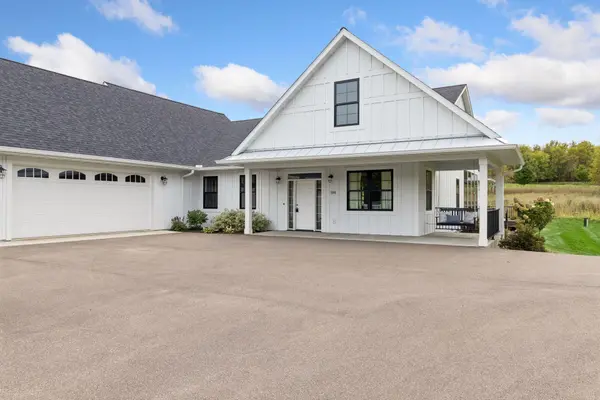 1191 42nd ST, Hudson, WI 54016
