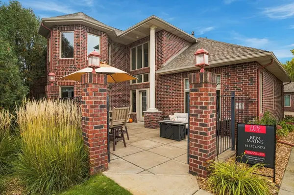 243 W Canyon DR, Hudson, WI 54016