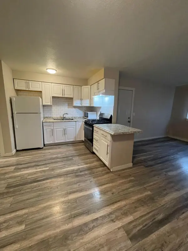 5419 4th ST NE, Fridley, MN 55421