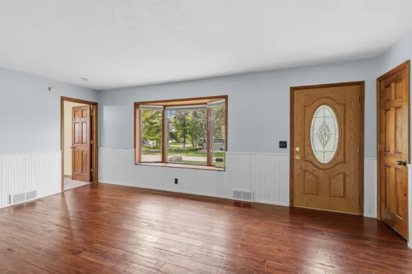5201 Pennsylvania AVE N, New Hope, MN 55428
