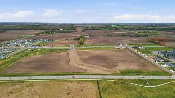 1578 Cullen ST, Saint Peter, MN 56082