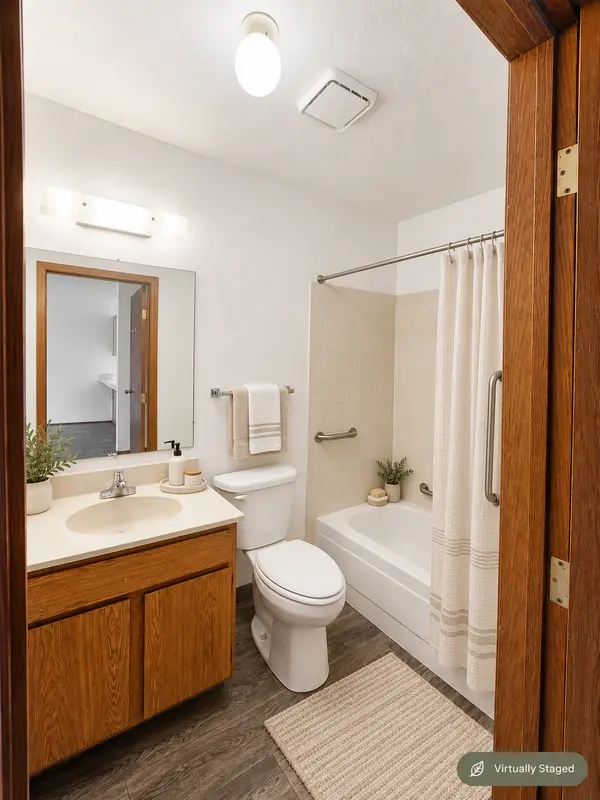 411 5th AVE N #406, Saint James, MN 56081