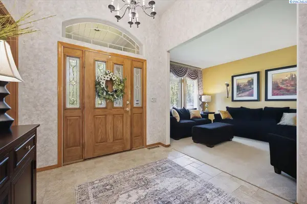 4401 W 19th Ave., Kennewick, WA 99338