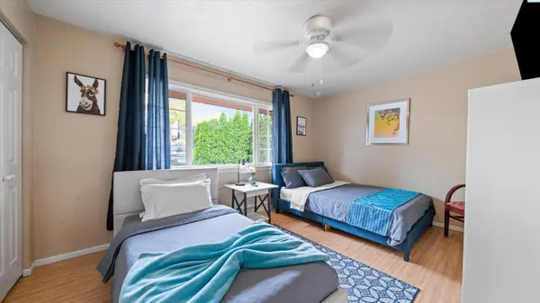 428 N Underwood St, Kennewick, WA 99336