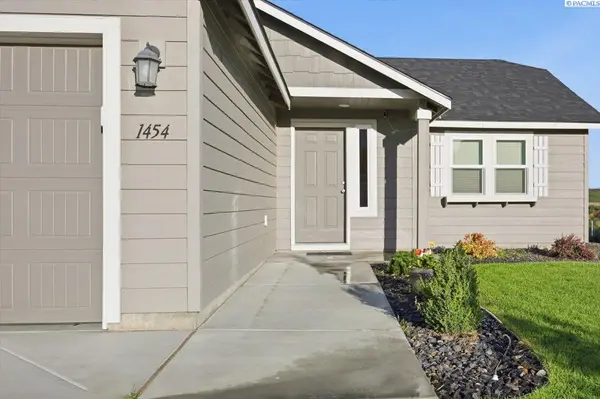 1454 9th street, Benton City, WA 99320