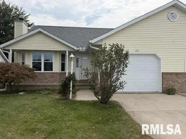 208 EAGLE RIDGE DR, Chatham, IL 62629