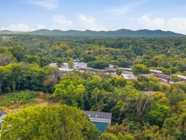 4431A Providence Heights, Nashville, TN 37211