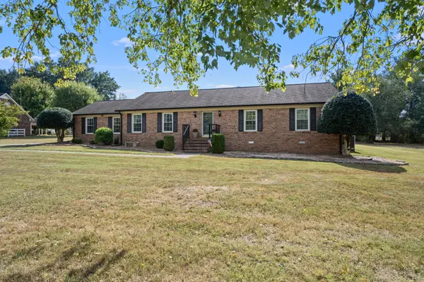 100 Cardinal Hill Rd, Shelbyville, TN 37160