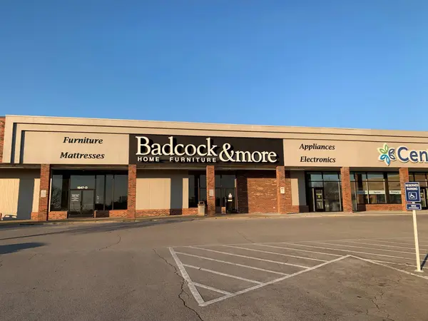 1947 Madison St, Clarksville, TN 37043