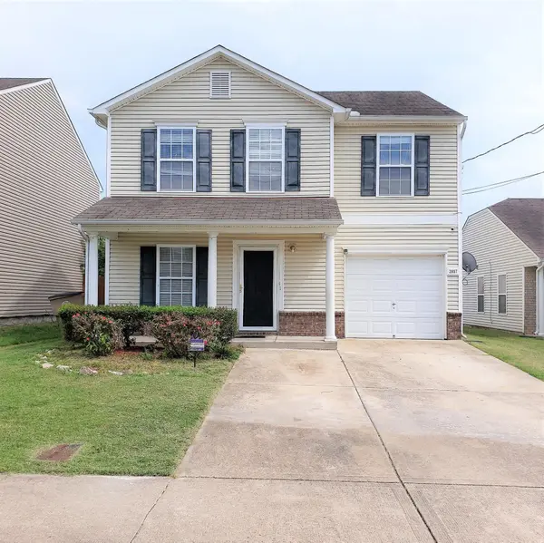 2857 Creekbend Dr, Nashville, TN 37207