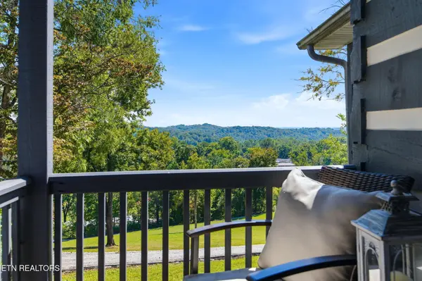 230 Johnson Lane, Rocky Top, TN 37769