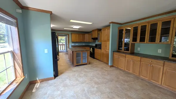 759 Brown Rd, Paris, TN 38242