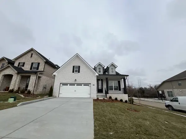 1226 Anson St, Gallatin, TN 37066