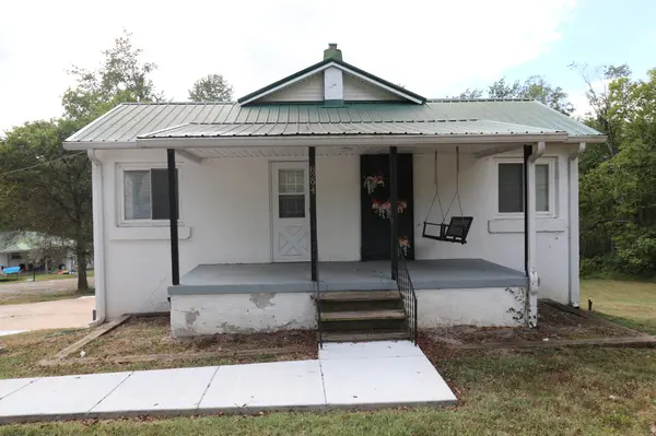 8294 Lawrenceburg Hwy, Mount Pleasant, TN 38474