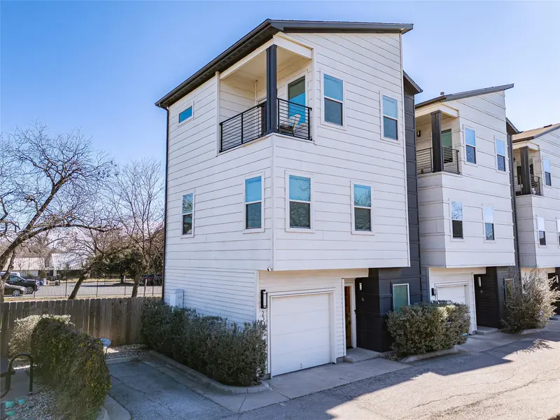 2305 Coronado ST #1, Austin, TX 78702