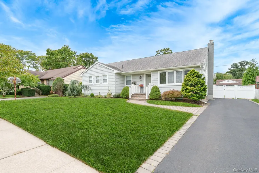 680 Harrison AVE, East Meadow, NY 11554