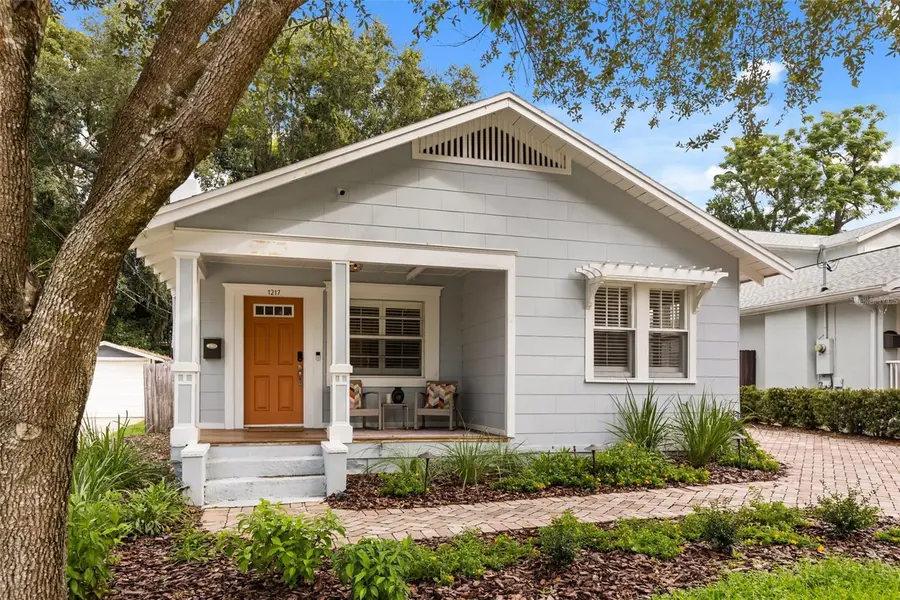 1217 NOBLE PL, Orlando, FL 32801