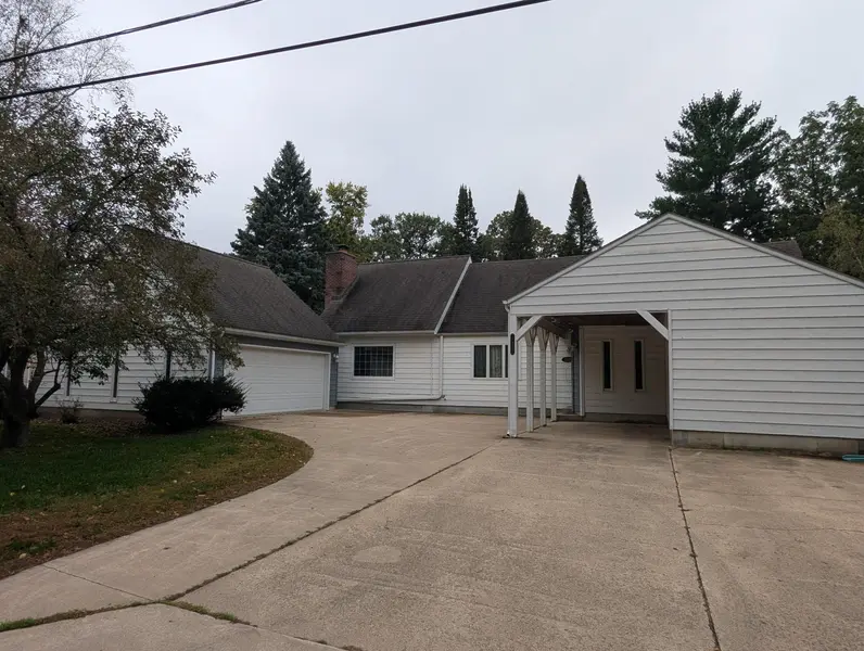1639 Massee ST, Albert Lea, MN 56007