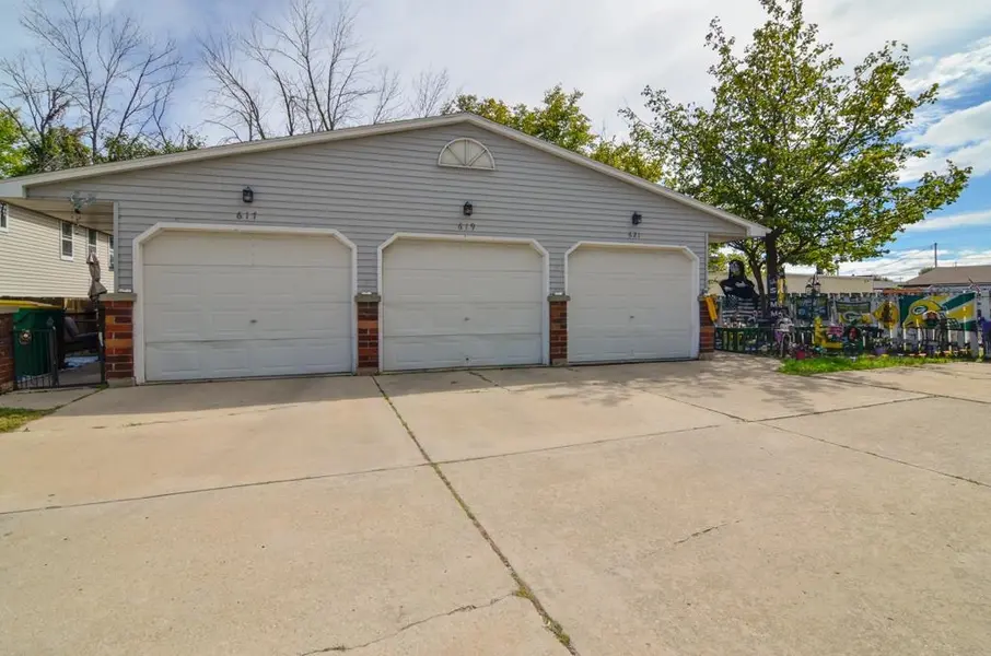 617 VICTORIA CT, Green Bay, WI 54311