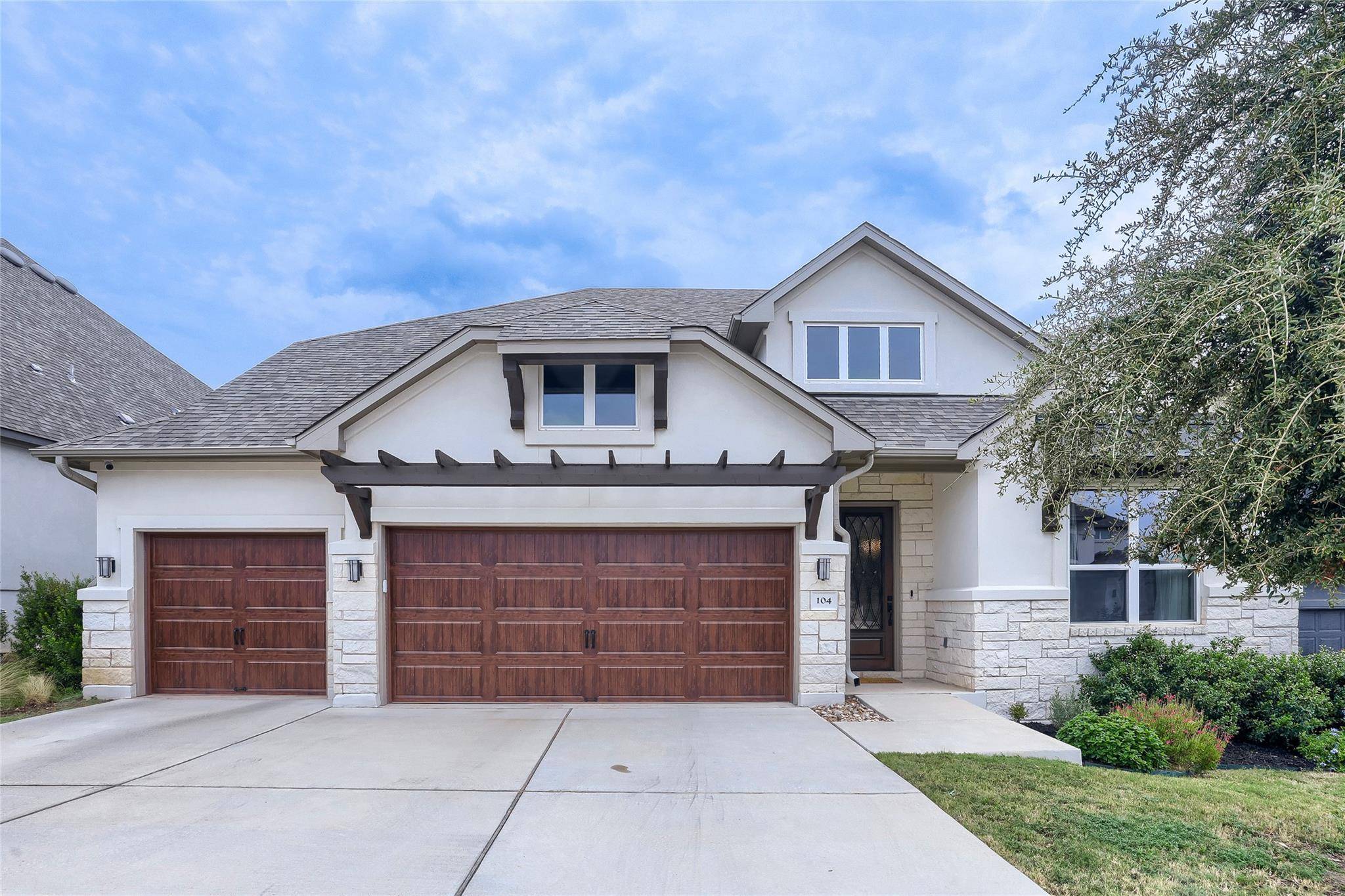 104 Eagle Pass TRL, Georgetown, TX 78628